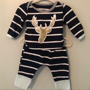 Deer outfit- navy and white